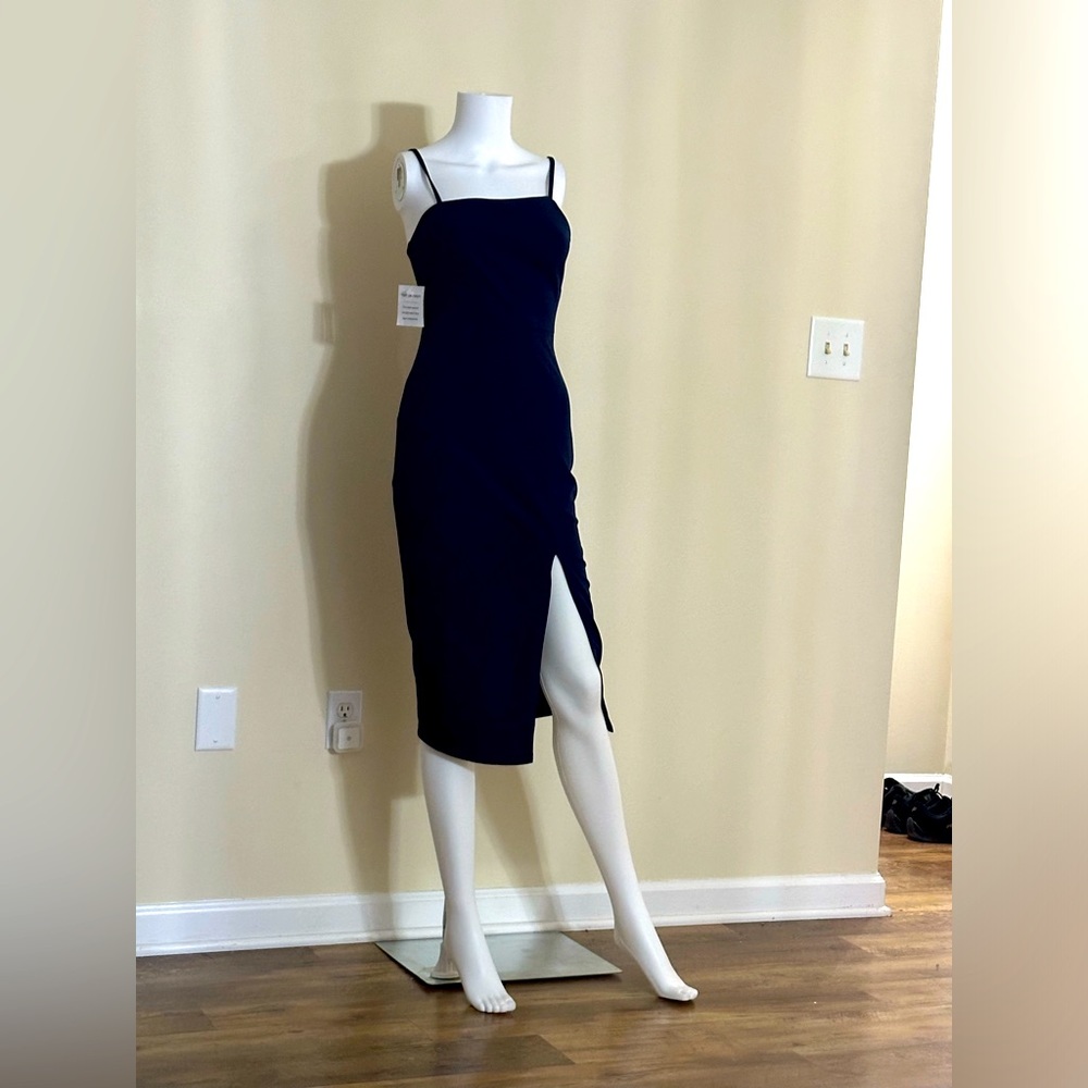 Size XS NWT BRAND OWIN